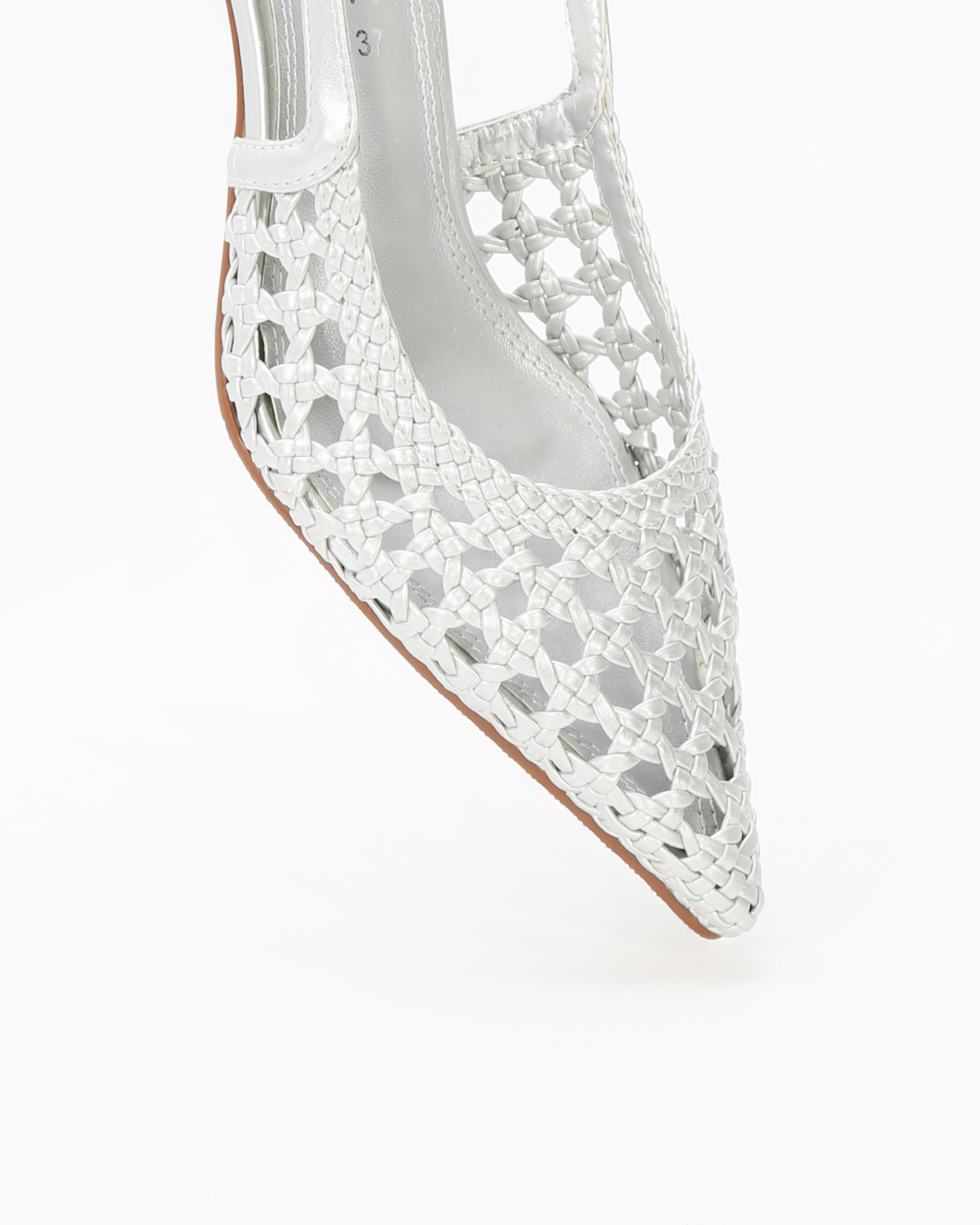 Sapato aberto atr&aacute;s entran&ccedil;ado image number null